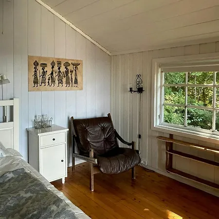 Nyaraló Fjord With Sea View South Of