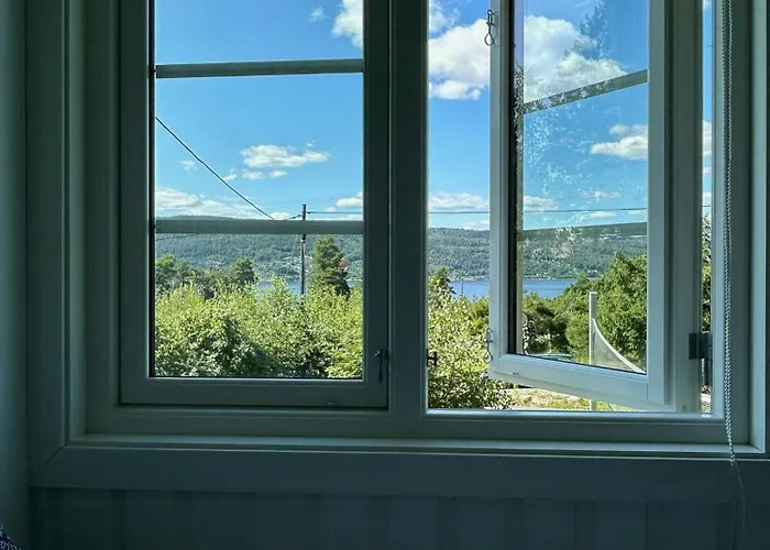Fjord With Sea View South Of Tatil Evi Drøbak
